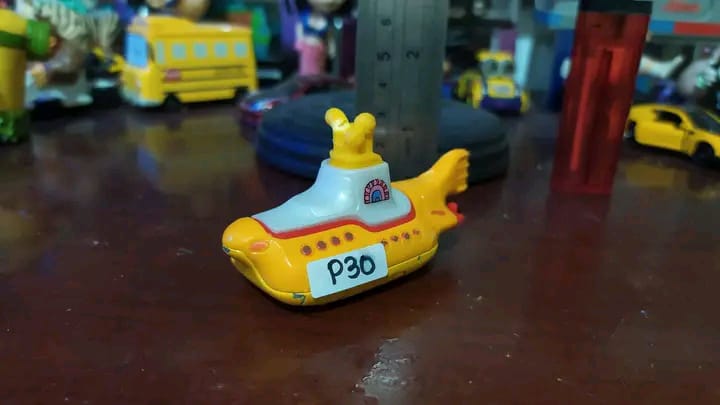 Yellow submarine