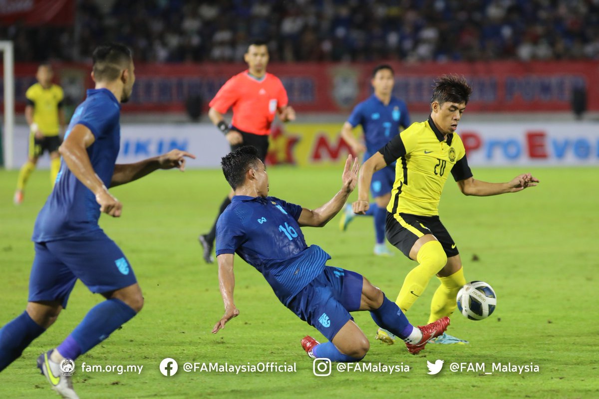 FAM_Malaysia's tweet photo. Keputusan Masa Penuh

48th King's Cup 2022 | Khamis, 22 September 2022

THAILAND 🇹🇭 1-1 🇲🇾 MALAYSIA

⚽️ Pansa Hemviboon 90'+5
⚽️ La'Vere Corbin-Ong 32'

▶️ Malaysia menang penentuan sepakan penalti 5-3 &amp; layak ke final bertemu Tajikistan

#FAM #HarimauMalaya #KingsCup48 #KC2022 https://t.co/ebwfuxWFsl