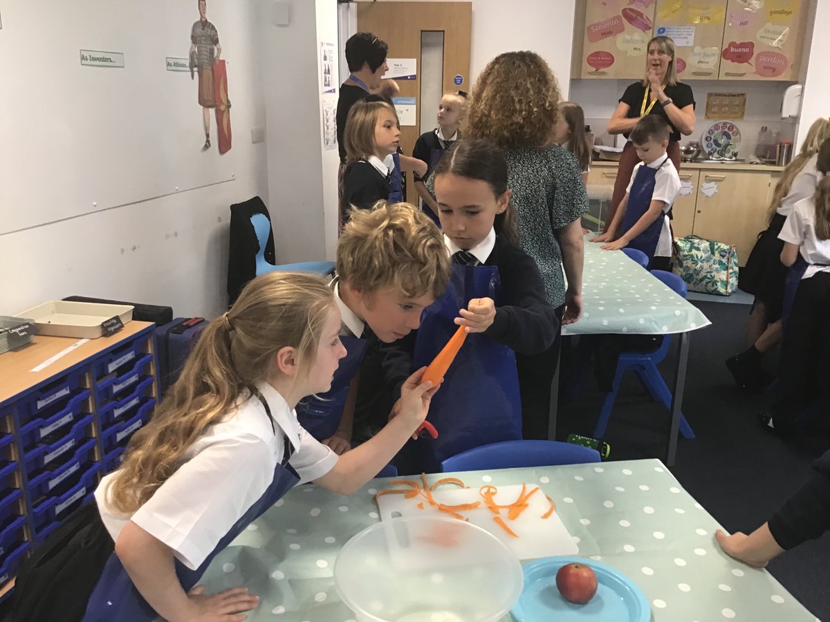 therookeries's tweet photo. Last week Class 4 welcome @ClassroomK into our class . We developed different skills including chopping, grating and slicing. Our outcome was a delicious coleslaw #funintheclassroom #rok #year4 https://t.co/A0LsLOJ7RF