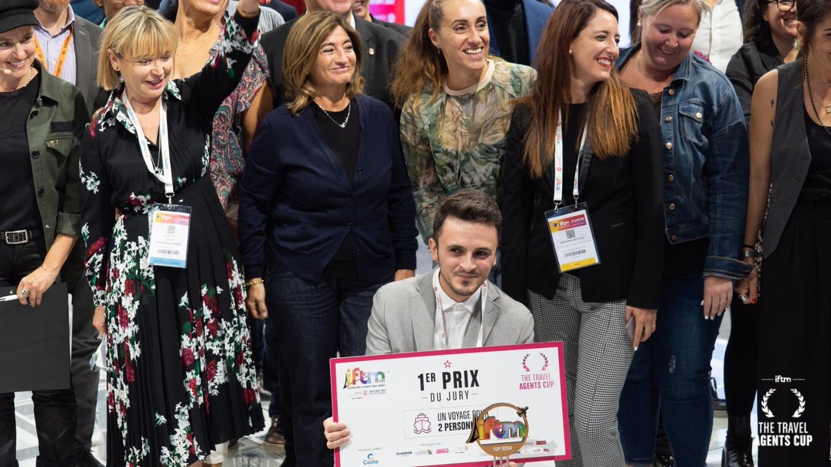 Félicitations à Matthieu Delouche, le grand gagnant de la Travel Agents Cup 2022 😃🏆, qui remporte le prix diamant de <a href="/costacroisieres/">Costa Croisières</a> ⚓.
Merci à toutes et à tous pour votre participation, vous nous avez encore vendu du rêve cette année ✨.

#TAC2022