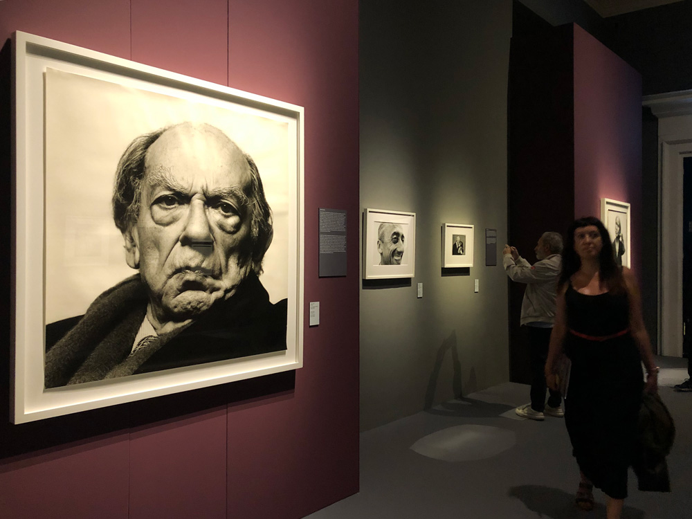 enzodalverme's tweet photo. A major exhibition dedicated to Richard Avedon opens at the Palazzo Reale in #Milan. 106 images to chronicle more than 60 years of the great photographer's career. The catalog is by @SkiraEditore 
@ClpMilano @ComuneMI
😮
#photography #art #artexhibition #avedon #milanfashionweek https://t.co/yo2lczRJmQ