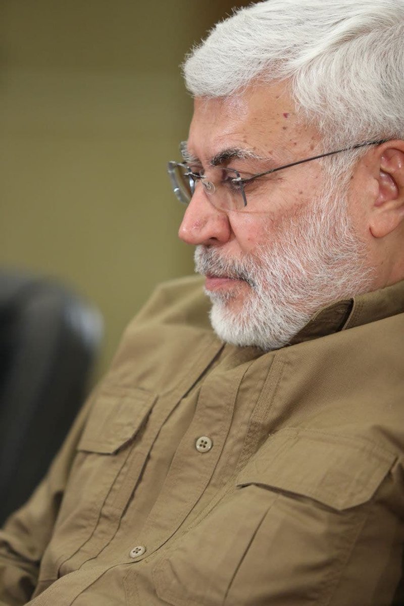 1kbFtsr9w3CANUI's tweet image. الشهيد القائد ابو مهدي المهندس(رضوان آلله عليه )
نحن نرفع صورتك لانك تمثل الشرفاء