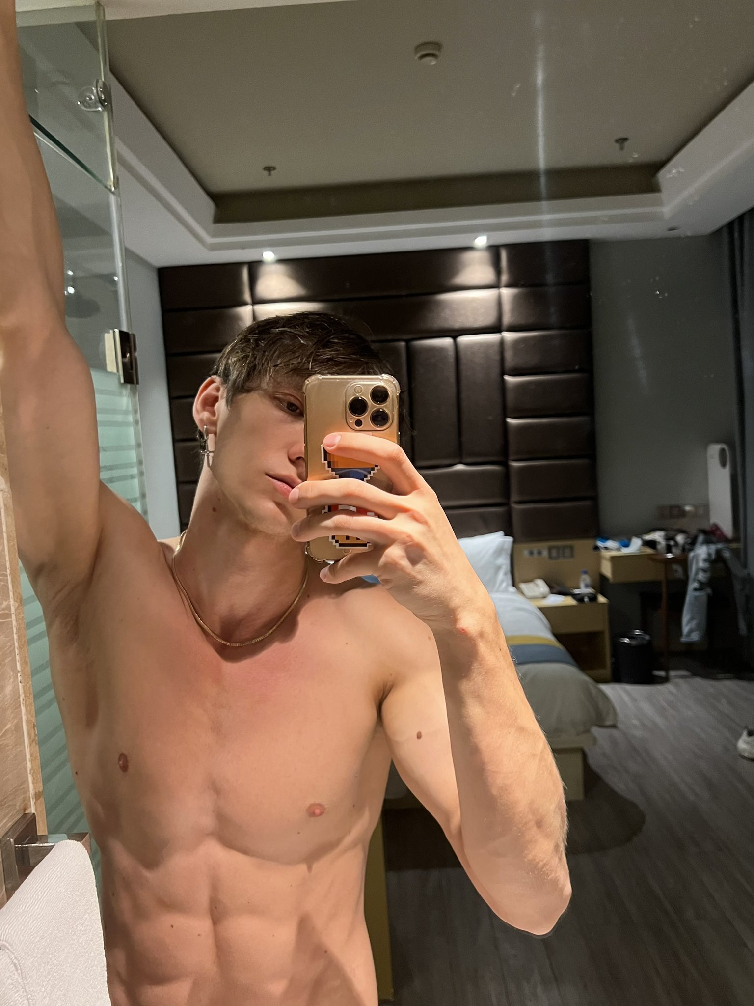 Andrii Levchenko touch