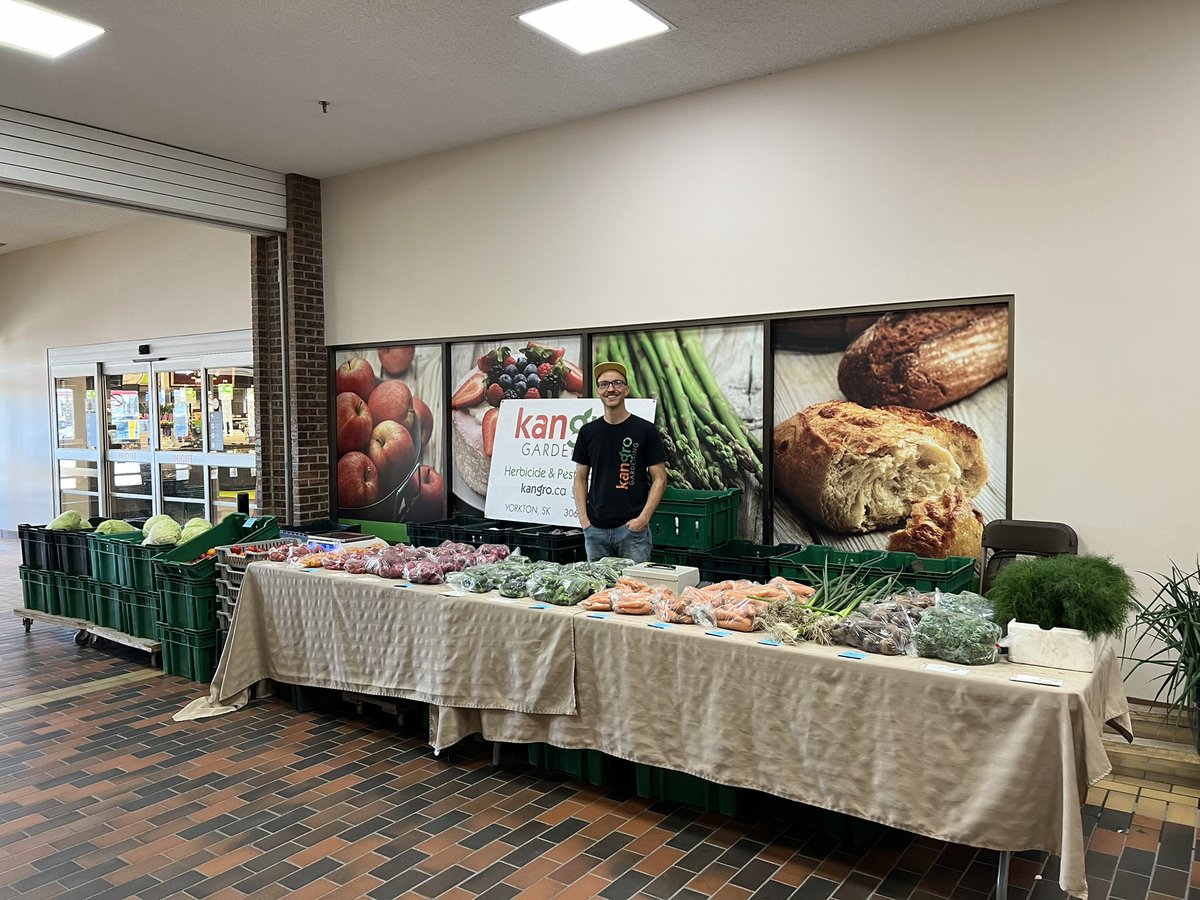 We are set up in the Parkland Mall until 1:30pm!