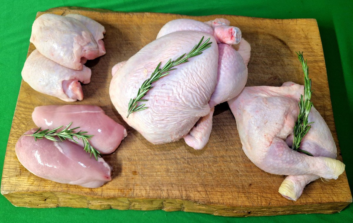 Winner winner we've got lots of chicken for your dinner!! 🐔🐔🤤

Shop is fully stocked with all these chicken cuts and more!! 
They will also be available at @nestonmarket