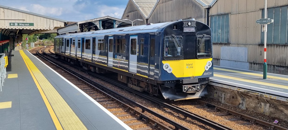 Barry Hodges tweet media