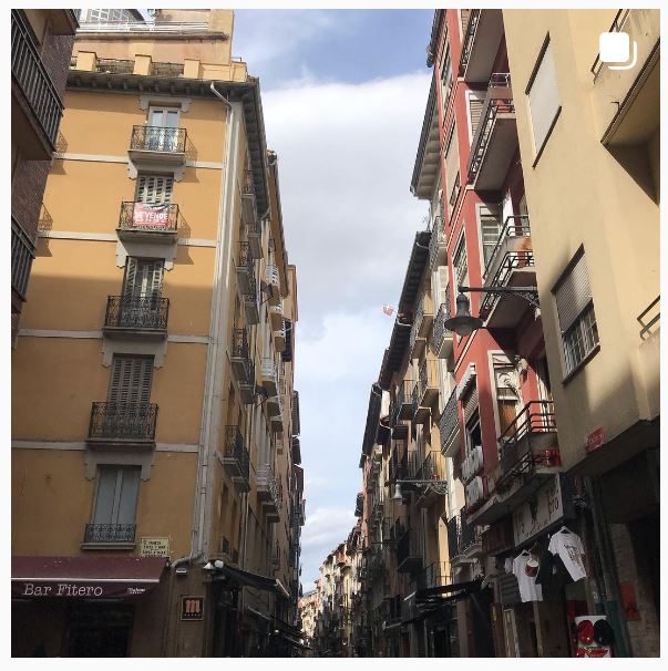 🚴‍♀️☀ Sur la route de Coimbra avec notre chargé de mission #RSE Kevin Guilloteau. 1050 km parcourus à vélo depuis #Poitiers Le🚲une autre manière de découvrir les villes, leur urbanisme et leur adaptation au changement climatique #foncier