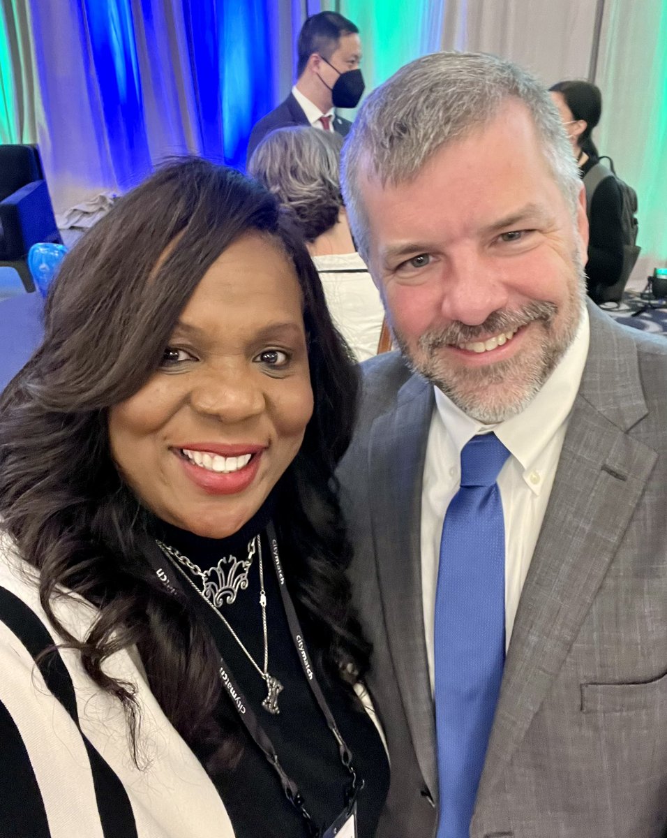 ccwicpic's tweet photo. Truly an honor to meet Dr. Michael Warren,Associate Administrator Maternal and Child Health Bureau Health Resources and Services Administration U.S. Department of Health and Human Services https://t.co/5NxUndElgR