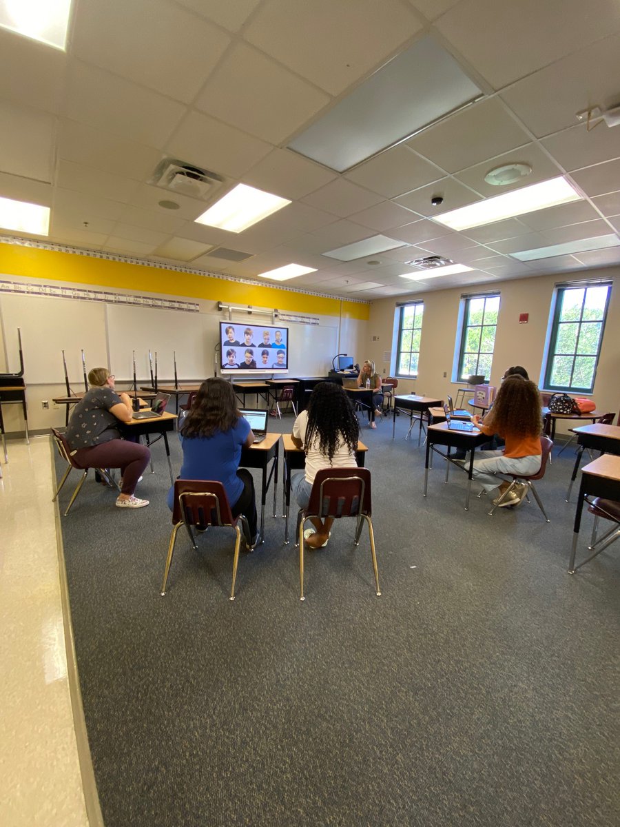 Shout out to <a href="/EaglesNest_OCPS/">Eagle's Nest ES_OCPS</a> for inviting me out to support your PLCs
🌎Social Studies Improves Literacy❤️
<a href="/CDLocps/">Curriculum and Digital Learning</a>