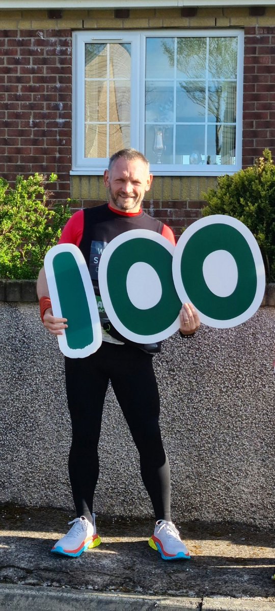 💚💛💚 MARATHON UPDATE 💚💛💚

In 2022 I've Ran 265 CONSECUTIVE MARATHONS in 265 DAYS.

I have 100 TO GO as I aim to raise £1M for @HospiceatHomeWC &amp; <a href="/macmillancancer/">Macmillan Cancer Support</a> by Running a Marathon A Day!

Please get behind me &amp; lets make my 2022 Dream Come True to Run with <a href="/Tyson_Fury/">TYSON FURY</a>