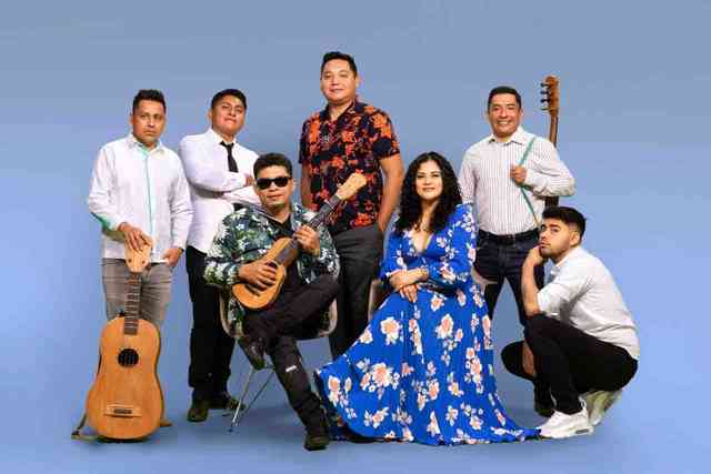 alcalorpolitico's tweet photo. #ElPoderDeLaVerdad 🎶 || Lanzarán este viernes dos temas de los grupos “Jarocho Barrio” y “Flor de Uvero”. “Cariño mío” y “No vale nada” forman parte de la nueva música de #Veracruz.
Nota completa: https://t.co/AA8v6q3gLv
#ChécaloEnAlCalor https://t.co/7pNQnNAN6D