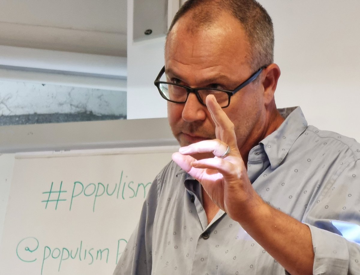 populismPSA's tweet photo. Our last panel today, on populism and theory, gathered truly inspiring contributions! @AdriaPortaC discussed populism and time, @DominikWSchmidt claimed that anti-populism is inherently undemocratic, and Andy Knott talked about populism and crisis! #populism22 @PolStudiesAssoc https://t.co/vnKJQF0GPc