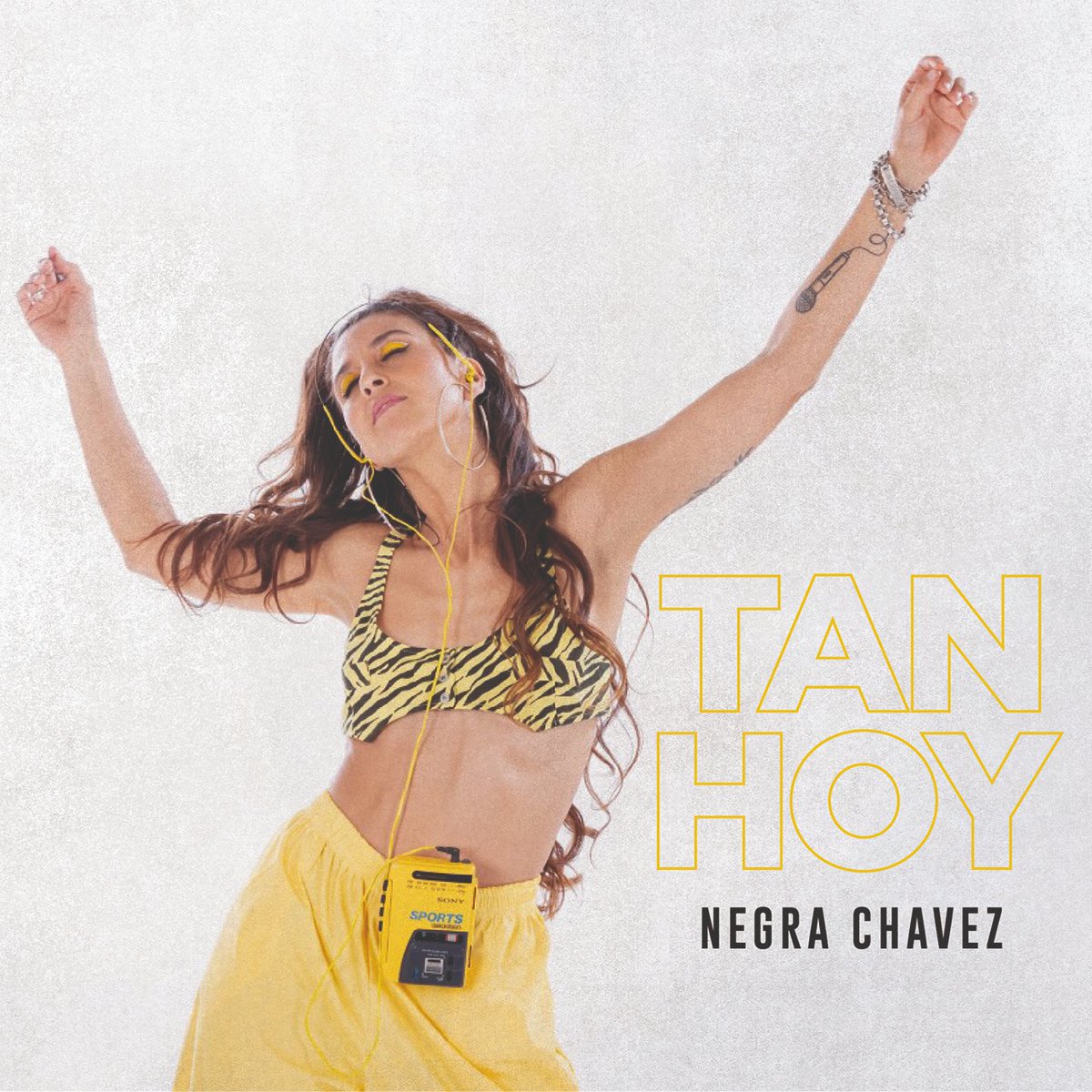negra_chavez's tweet photo. Para los seguidores y seguidoras de #CDMX  el 30 de septiembre sale TAN HOY nuevo ep que no van a para de escuchar en todas las plataformas digitales!
Les dejo el link para hacer pre save ! besos
https://t.co/tQu6E05t8v https://t.co/f1Mtg8JK5S