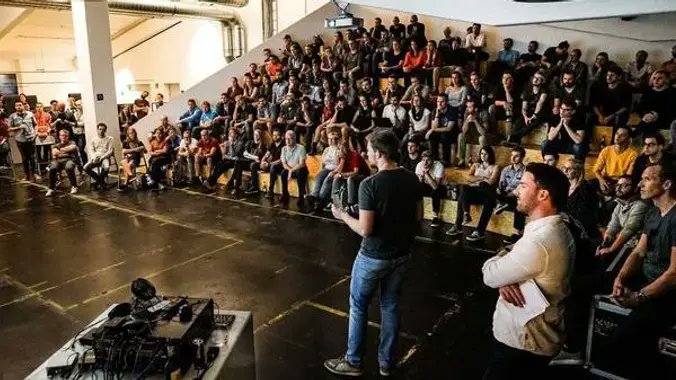 Nächsten Donnerstag ist wieder WebDev Meetup bei Pixelart: von China, bis Retro-Vibes, cloud-native Architekturen und Motion meetup.com/salzburgwebdev…