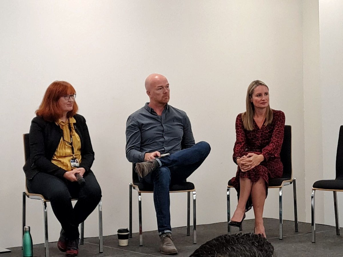 EMChamberNews's tweet photo. We continued with our next panelists - Alison Breadon, Ross Nicholson, and Orla Kelleher who discussed our audience's questions on 'green skills' chaired by Dr Fred Paterson and @EMC_Chris ✅🎤 #EMCNetZero https://t.co/ceMu0fHxS8