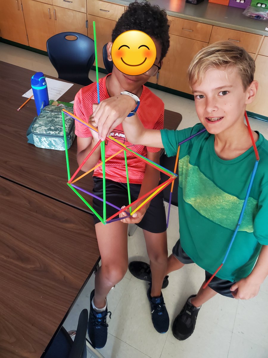 Straw Shapes Challenge! Students tested shapes to identify their independent strength. They then created larger structures to test. @NISDMcAndrew @NISDGTAA