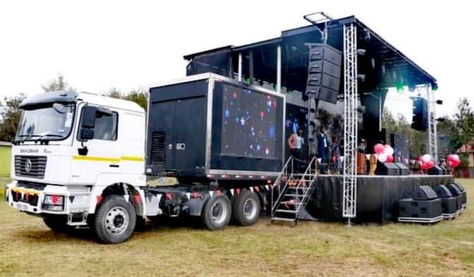queen_subie's tweet image. CITAM Karen Modern Evangelism truck. How cool. But the coolest part is that one family gave the 27 million shillings to purchase the truck. One family!