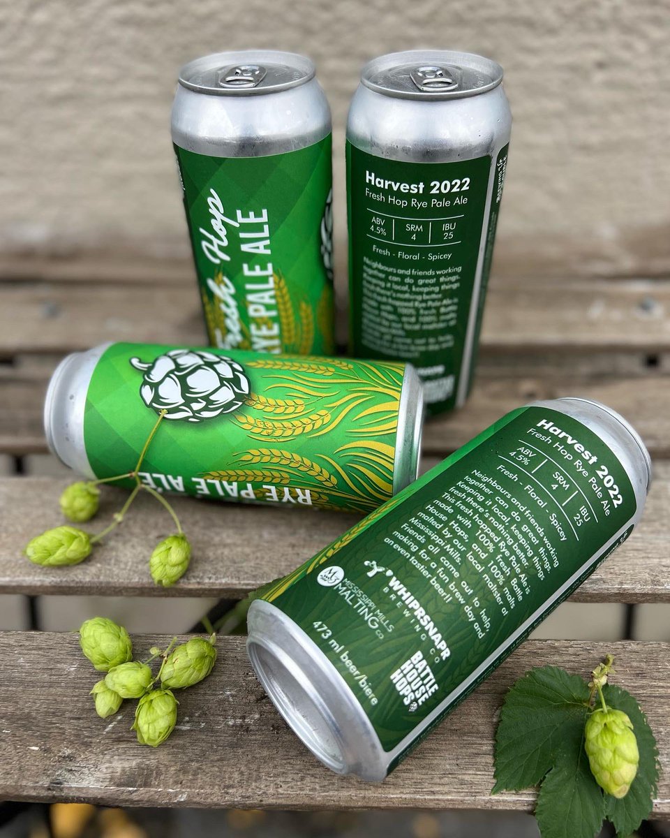 whiprsnaprbrew's tweet photo. 🍺Double new release day!🍺
Harvest and Alt Schule.
Harvest 2022 Fresh Hop Rye Pale Ale. 4.5% 25 IBU
Alt Schule Altbier. 4.8% 24 IBU
#craftmalt #wethopbeer
#613beer #ottawacraftbeer #ontariocraftbeer #ottawabeer #craftbeercanada #canart #smallbatchbeer #nanobrewery https://t.co/xYxYQnn0se
