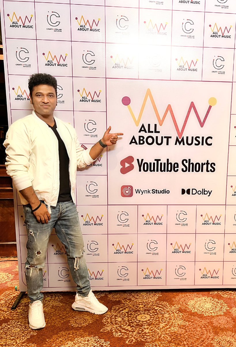 ThisIsDSP's tweet photo. LIFE Is All About MUSIC !!! 🎶❤️🎶

Had a Great Enjoyable Session !!
🤟🏻

#AllAboutMusic

@allaboutmusicin https://t.co/gmAbGDHKSs