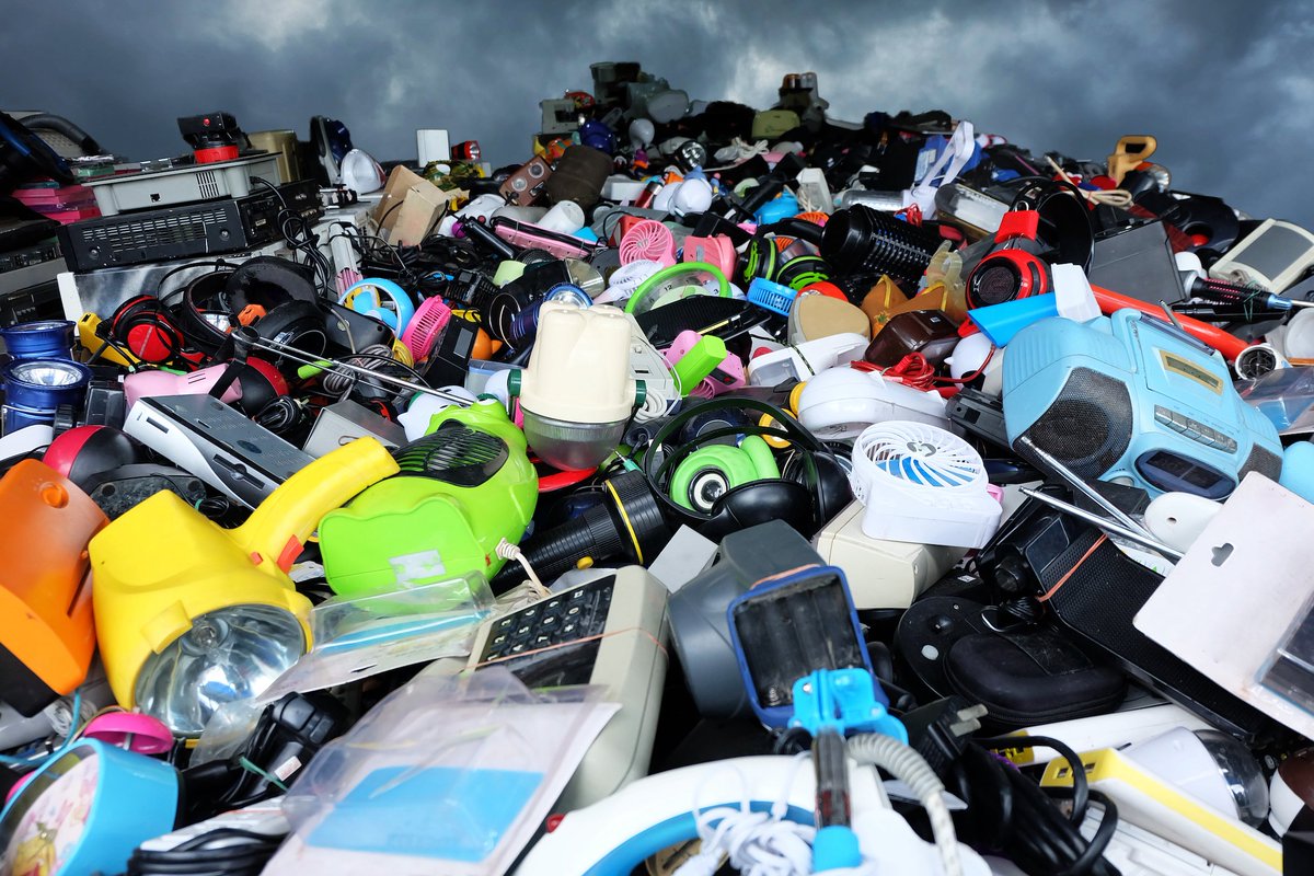 Recycle Your Electricals tweet media