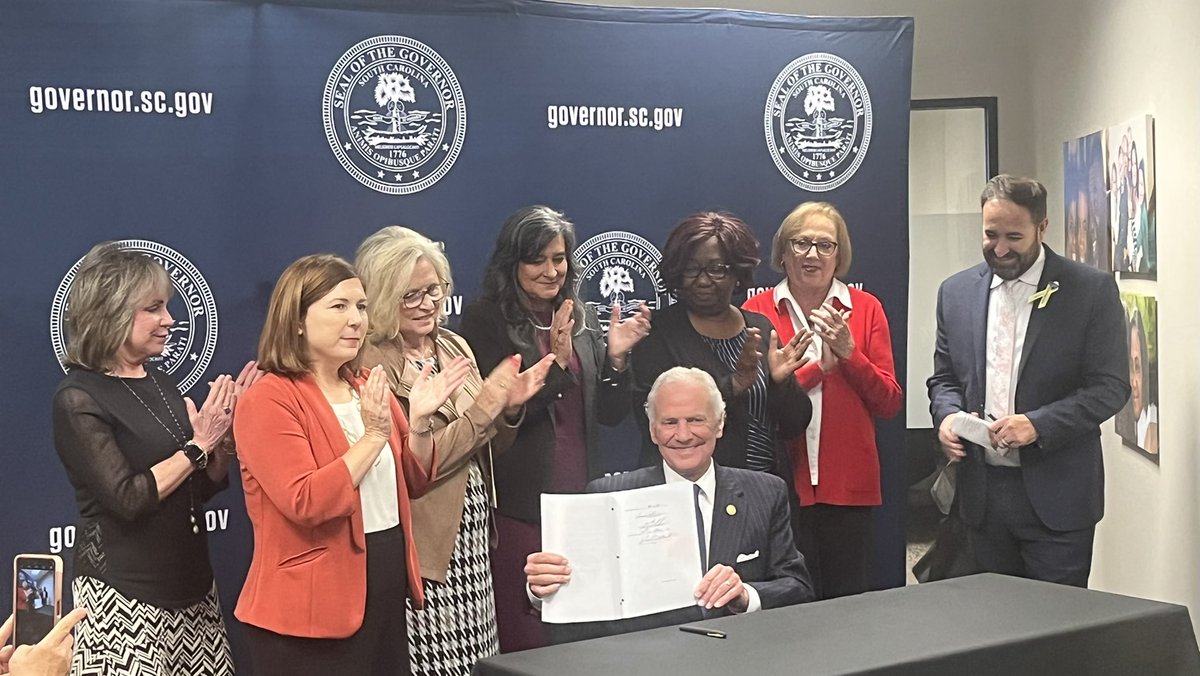 Committee on Children tweet media