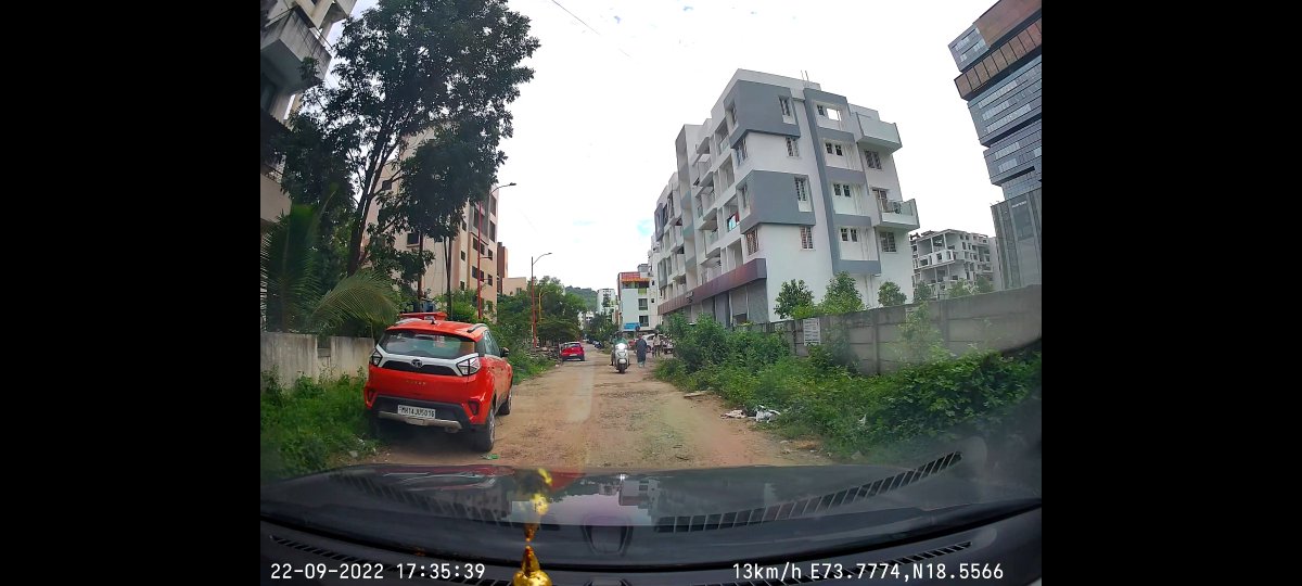 sumit_holey's tweet photo. @PuneCityTraffic @CPPuneCity Some more todays snaps https://t.co/PoNUzsZBbX