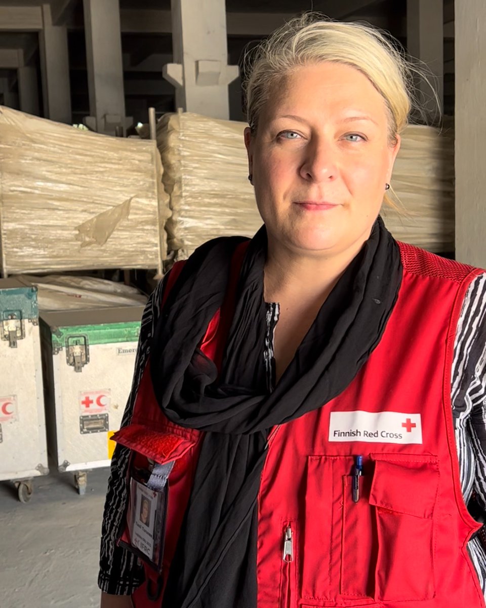 PunainenRisti's tweet photo. Terveisiä Pakistanista!

Avustustyöntekijämme Tuuli Turunen tekee tiiviitä työpäiviä Karachin kaupungissa. 

Logistiikan ammattilaisena Tuuli huolehtii, että avustustarvikkeet saadaan varastoitua ja toimitettua tulvista kärsiville ihmisille.

#avustustyöntekijät #PunainenRisti https://t.co/wuR5ozYBEf