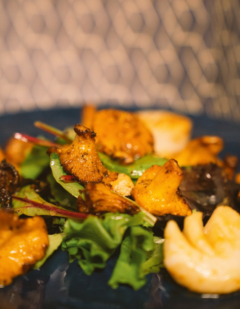 27Gourmand's tweet photo. Nous fêtons les #girolles !
Notre site :
https://t.co/O98LJbykPe pour réserver et découvrir nos recettes #confit, #magret, #canard https://t.co/zrxBIRj0th