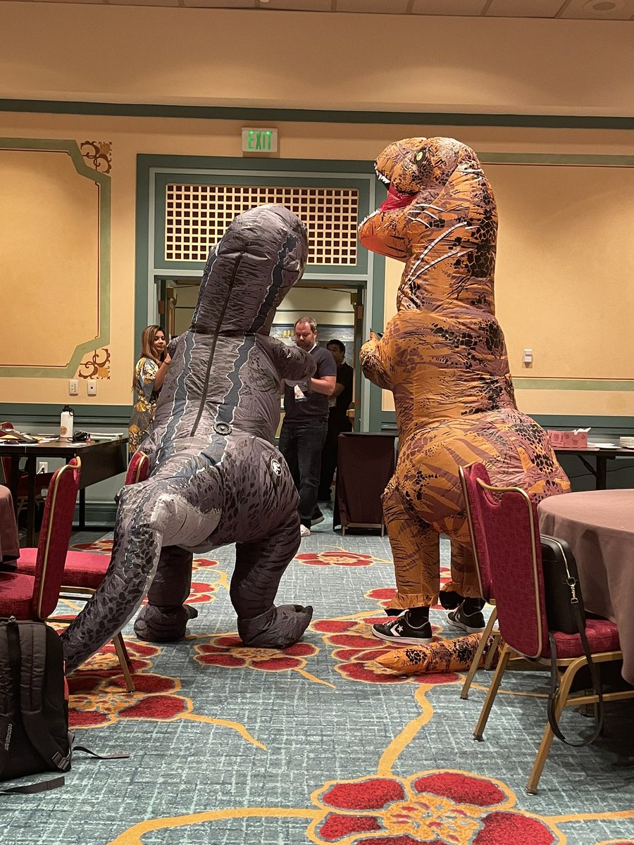 Elizabeth Barnitt tweet media