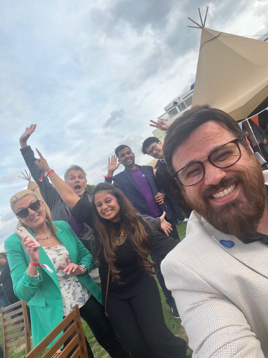 SplashBI's tweet photo. We can't contain our excitement! 🏆 We're just announced as the Runner Up at the @erp_today AWARDS in the "HRTech Innovation Category" for our work implementing #SplashHR with @ASWatsonGroup! Congratulations & thank you for making this a success! Cheers! 🥳️ https://t.co/iyENnI5KTM