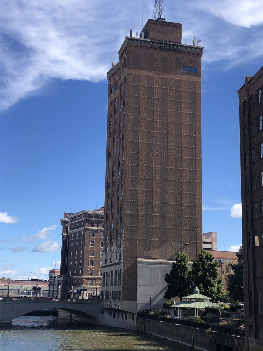 MrMaganaEAHS's tweet image. #edu3620 
Interdisciplinary 
This tower history as well as the symbolic. Students could do many things to interact with this building.