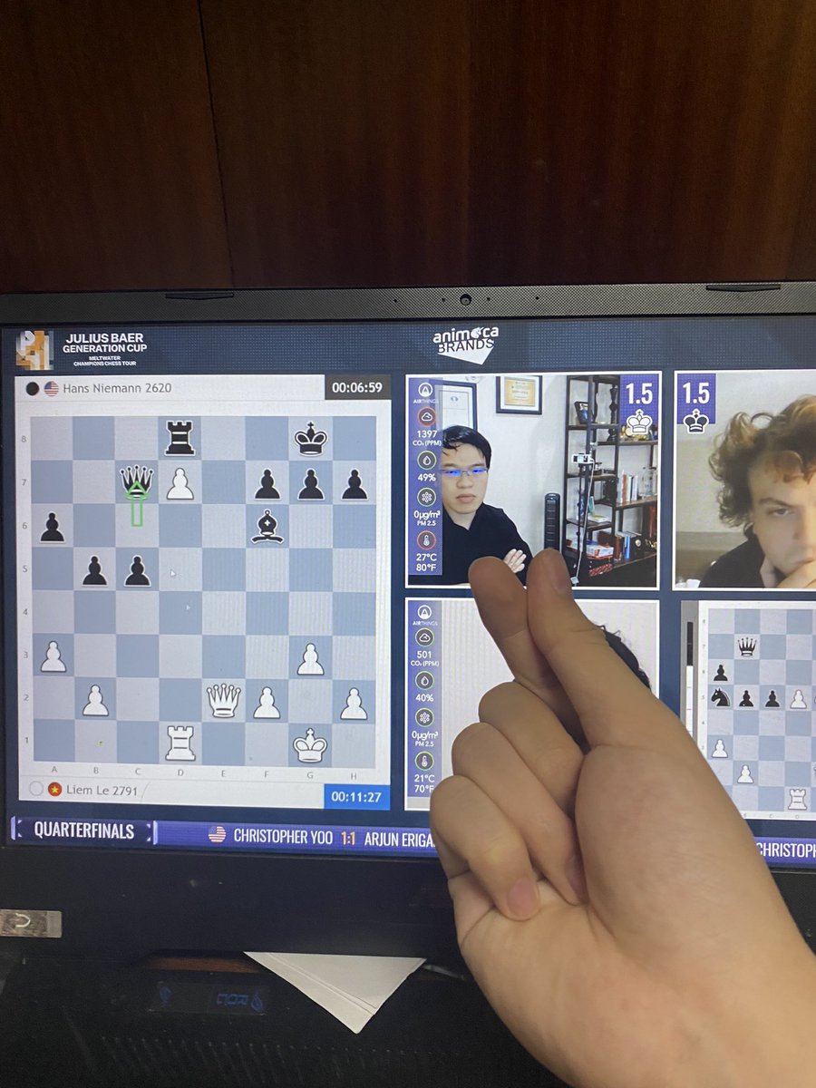 A_Lustic's tweet photo. Once again, biggest fan staying up all nigh rooting for Liem Le Quang. 2AM here in Ha Noi, Vietnam <3

#Chesschamps
#JuliusBaerGenerationCup https://t.co/NVcuwfQ1CG