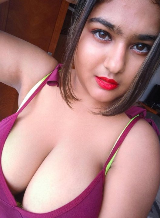 mmeghaa85's tweet photo. Am I extra naughty today? https://t.co/Vi2BslQv2F