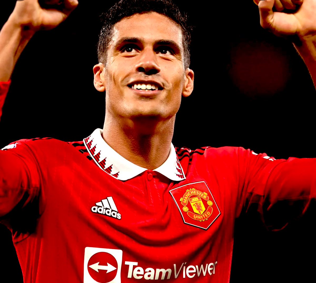 RedDevilFC2's tweet image. United fans pray this man stays healthy on international break 😭