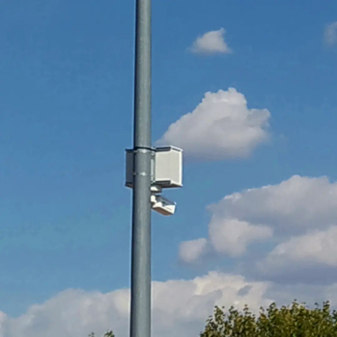 40compromisos's tweet photo. Instalación de cámaras de seguridad en el núcleo urbano de Yebes y Valdeluz.
#seguridad #camaras #disuacion #hechosnopalabras #calidad #futuro #valdeluz #municipioestrella #trabajo #realidades #resultados #urbanismo #infraestructuras #medioambiente #gestioneficaz #40compromisos https://t.co/FzQDaDmTAf