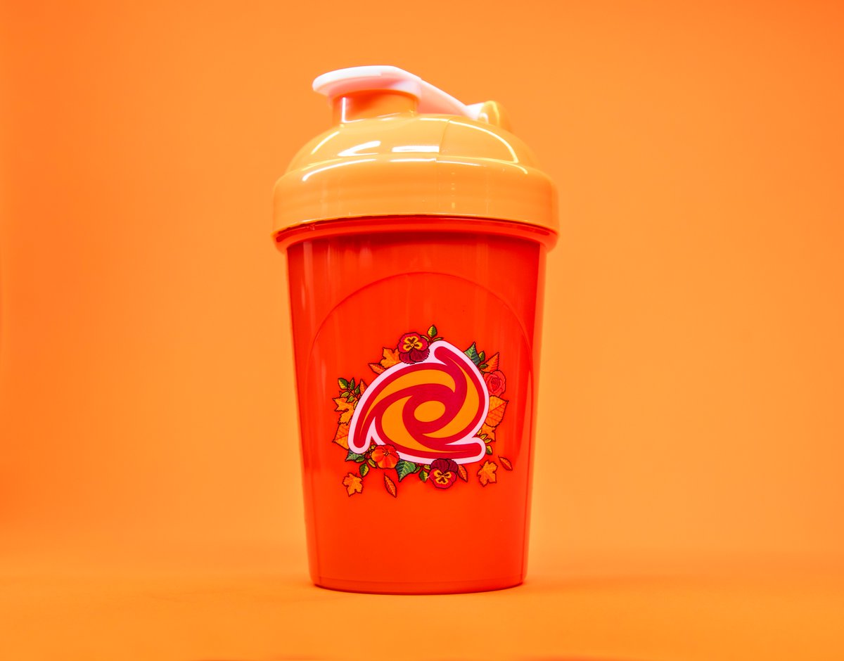 GFuelEnergy's tweet photo. 🧡 𝗟𝗜𝗞𝗘 + 𝗥𝗧 to win a FABULOUS, FALL-INSPIRED, #GFUEL "AUTUMN" Starter Kit! Picking 2 winners tomorrow bc we just added these babies EXCLUSIVELY to our REWARDS PROGRAM! 🍂 

🔓 𝗖𝗟𝗔𝗜𝗠 𝗬𝗢𝗨𝗥𝗦: https://t.co/lxX7cVpn0Z https://t.co/BxnlhWNusV