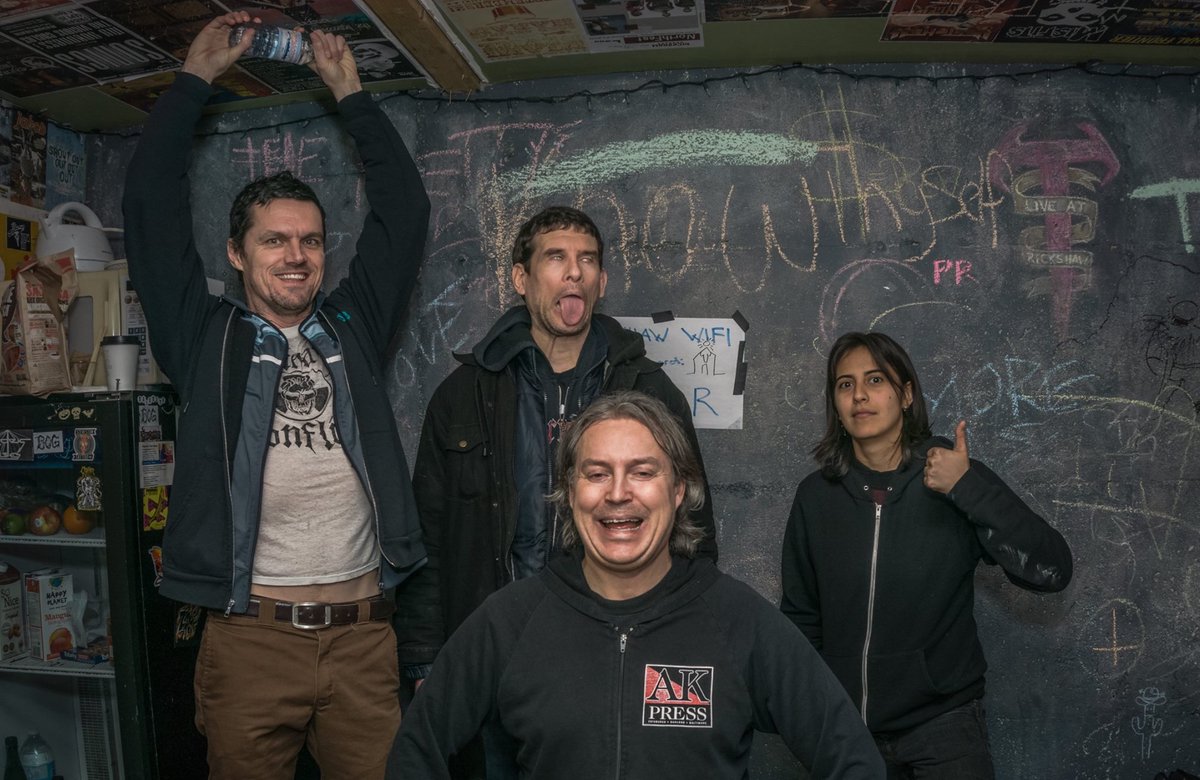 see you at <a href="/MusicBoxSD/">MusicBoxSD</a> on OCTOBER 17TH!!!!

TICKETS HERE: tinyurl.com/bdhvx58a

(photo by Dwayne Larson)