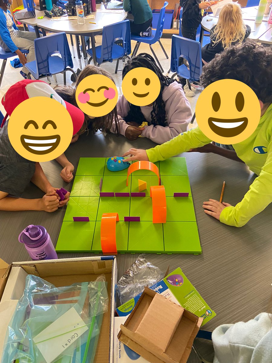 k_yaworski's tweet photo. This morning we explored some math, language and science centres. Students participated in journal writing, @ZorbitsMath, raz kids and they especially enjoyed coding with our friend Squeaks. #BeSKT @StKateriOCSB https://t.co/elDpsJa7kf