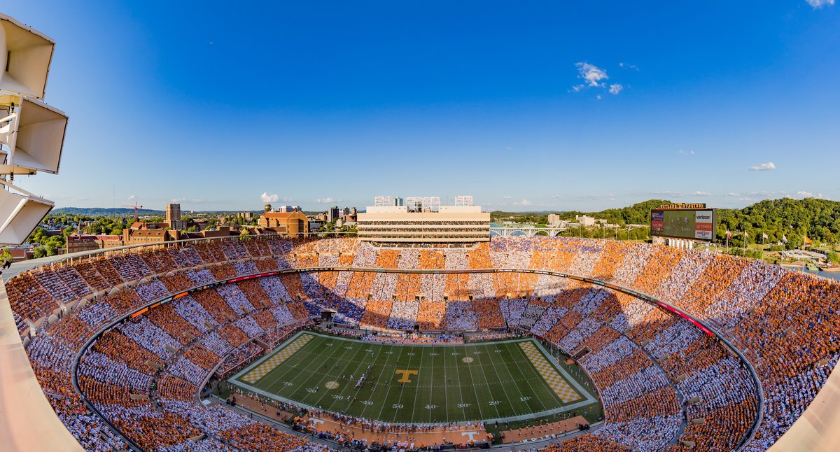 Charge the checkerboard! #TBT to 2016 when the Vols checkered Neyland and #BeatFlorida 38-28.