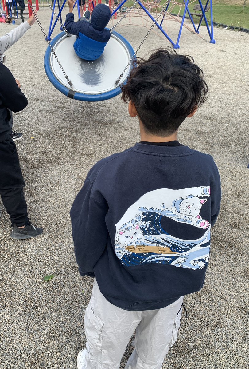 BPSHawksEES's tweet photo. @BPSHawks6 have been such awesome buddies to our @BPSHawksEES. First in the library and now on the playground! #BPSHawksRock #weareCBE #BPSHawksEES #BPSHawks6 https://t.co/5GVMHjOmj9