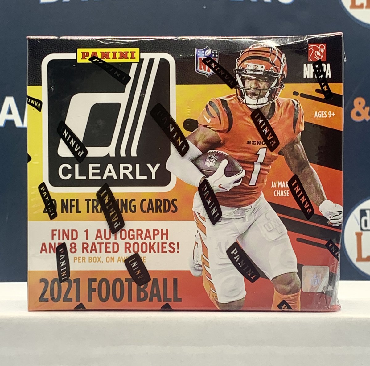 🚨 NFL Week 3 Giveaway 🚨

One randomly selected winner will receive this 2021 Panini Donruss Clearly Football Hobby Box!

To Enter:
• Retweet &amp; like this tweet
• Follow us
• Tag a friend 

Winner will be announced from all Twitter &amp; FB entries on Monday (9/26)!

Good Luck 🏈