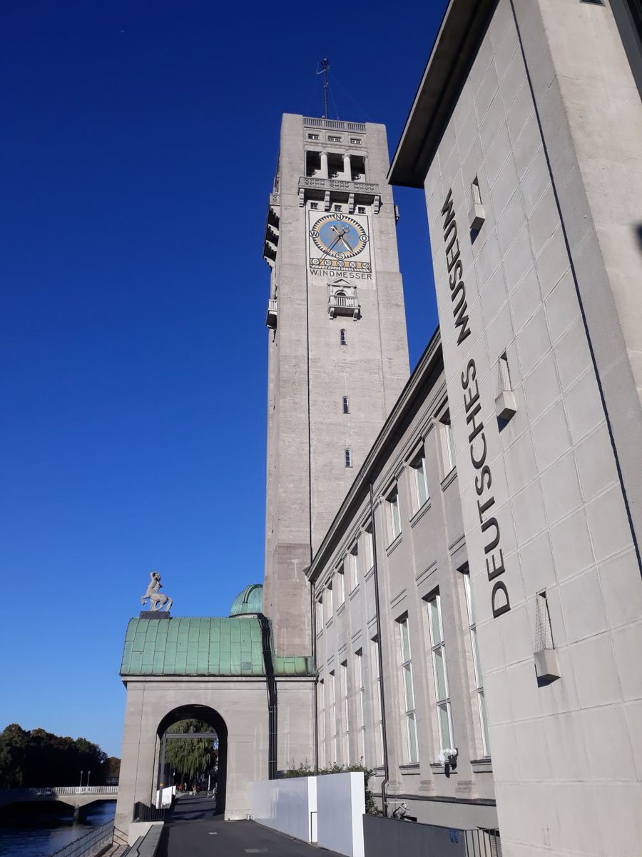 cgrams_lsdp's tweet photo. Yesterday, we had good discussions with a nice audience in a public lecture on #energymeteorology and #weatherregimes. Thank you Audine @WavesToWeather and @DeutschesMuseum for organising it, and LMU colleagues for the company!
https://t.co/spaNoZ8WU4 (in German) https://t.co/f1TqdTCrmi