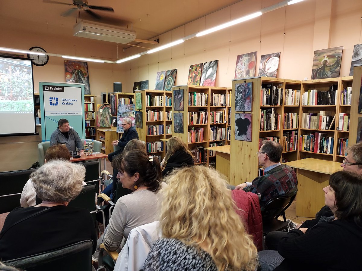 JanBinczycki's tweet photo. #JanuszMika premiera #sekretykrowodrzy
#krowodrza #bibliotekakraków https://t.co/kxqDkOXrhI