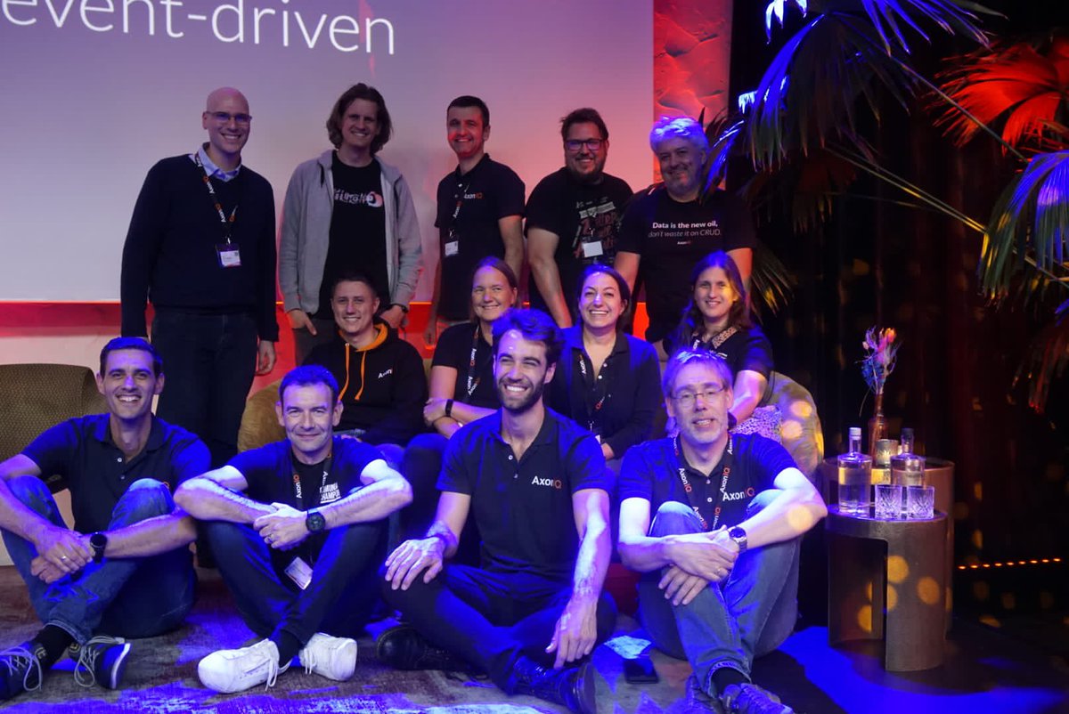 SaraTorrey's tweet photo. Met many of my #podcast guests in person for the first time at #AxonIQCon22. It was such a huge honor for me. Thank you all, you made my day! 😊
Also in the photo: @BertLaverman &amp; @VisualizeITC 
#ExploringAxon
#TheFutureIsEventDriven https://t.co/oE38ubPT1F