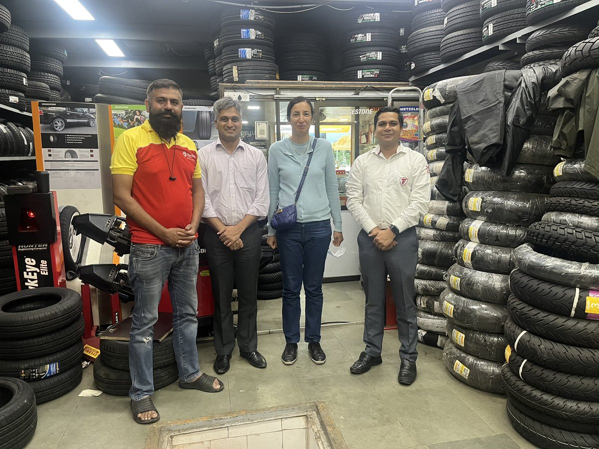 kwikfixindia's tweet image. Customer is the king in any business and any business model should always be customer centric. 

It was my pleasure to discuss ways to improve customer experience and convey expectation to Bridgestone official from Europe and India.  #kwikfixauto