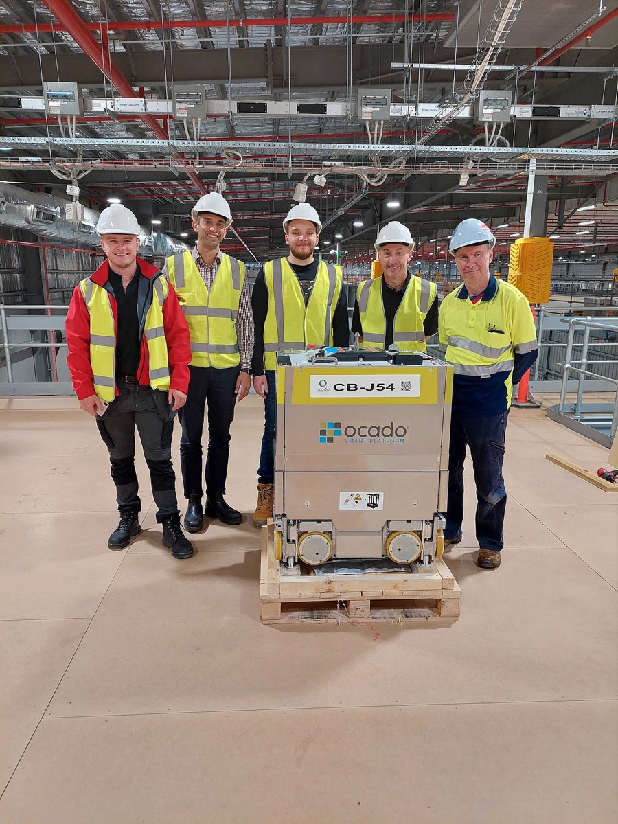 There's a lot of excitment at the Sydney Customer Fulfilment Centre… The first 500 series bots have arrived!

A huge congratulations to all the teams who have made this possible 👏