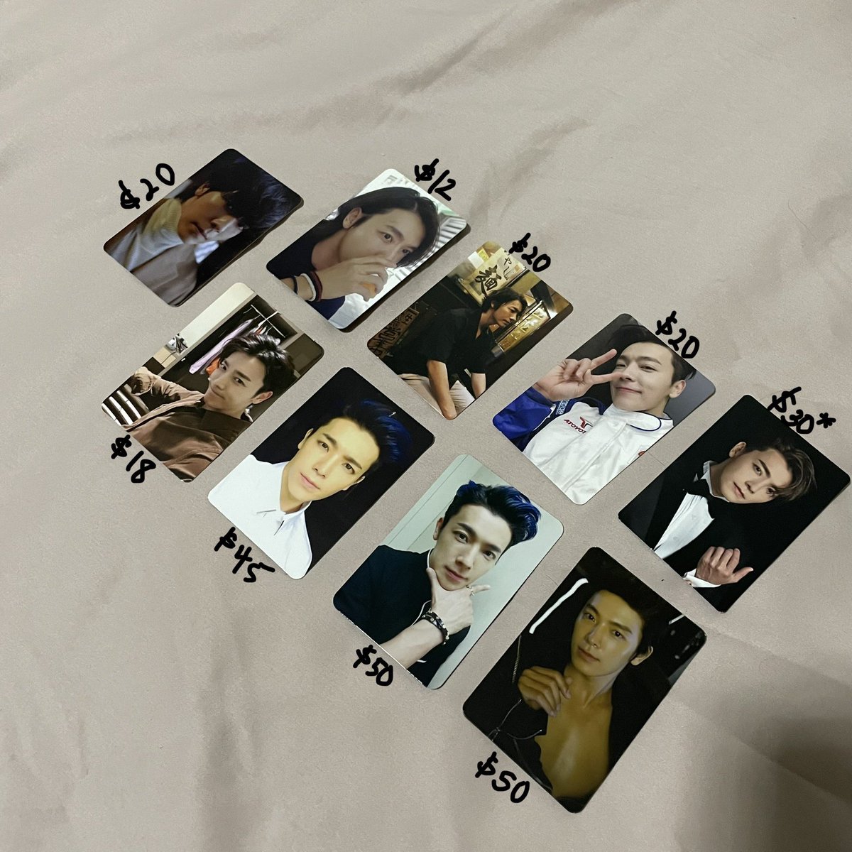 VBOYJHYUN's tweet photo. [PLEASE RT ‼️]

want to sell/ WTS / selling

super junior donghae photocards / pcs
prices are in USD

tracked mail: + 8USD*
normal mail: + 4USD 

DM to purchase 

paypal ✅ based in singapore 🇸🇬 worldwide ✅ https://t.co/9pOkuRjChA