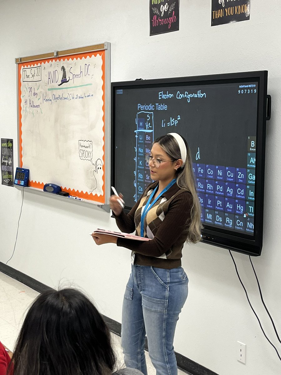 CoachAdrian6607's tweet photo. AVID tutors taking charge with Electron configuration! A-ha moments are special! Thank you Ms. DeLa Rosa! @RTMVHS @DJCheck2 @_mickey_nickey https://t.co/Fv9QSrGK10