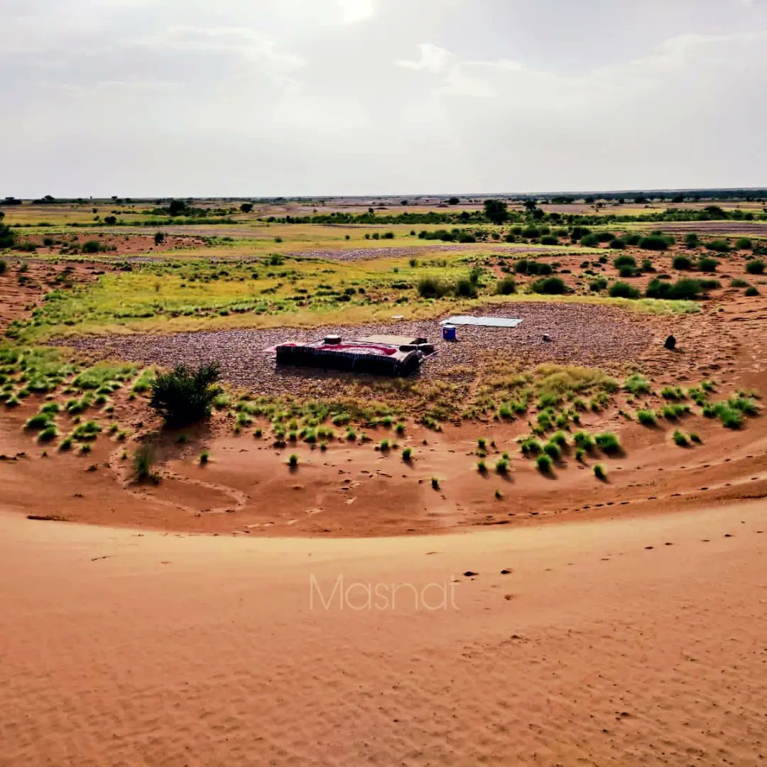 Obianou's tweet photo. l'excursion culturel de #Masnat à la porte du désert pour contempler la nature De dune.
Explorez les merveilles de L'Aïr a travers son #Sahara, #Ténéré, #Culture, #Art culinaire, #patrimoine #VisitAgadez #Masnat.
#BrandingAfrica #VisitAgadez https://t.co/d7qOqnQWIi