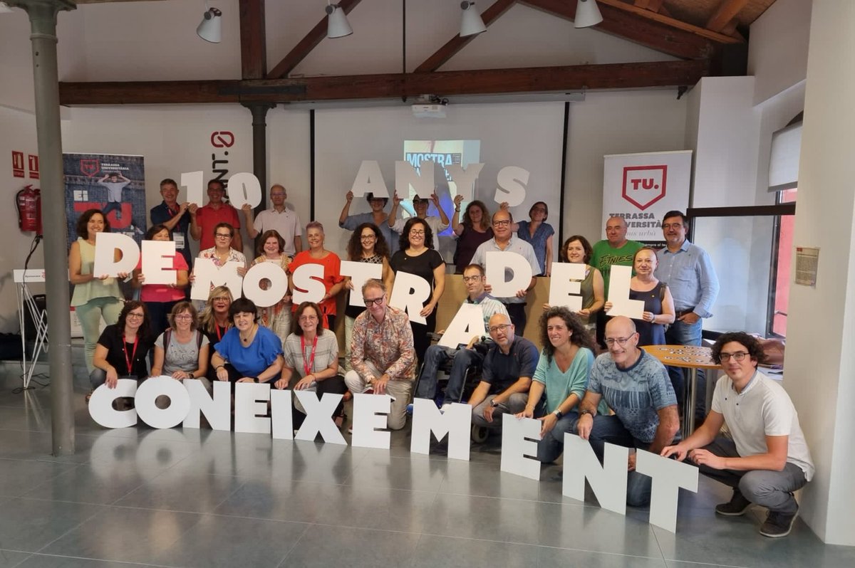 trsuniversitats's tweet image. 👋 Hem jugat al joc de "xifres i lletres" i ens ha sortit la frase: "10 ANYS DE MOSTRA DEL CONEIXEMENT"!!